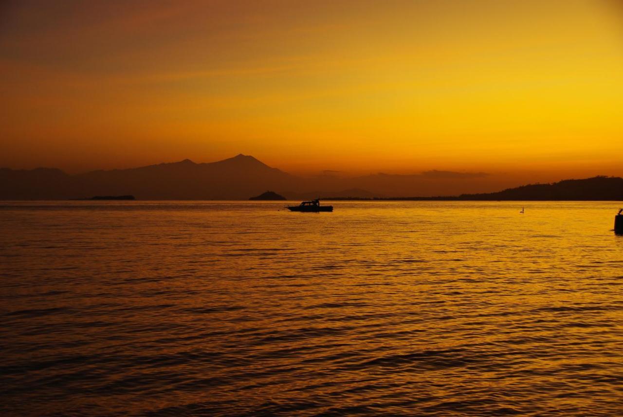 The High Dive Gili Gede By Ultimate Resorts Eksteriør bilde